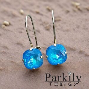Earrings with blue Swarovski Crystal handcrafted